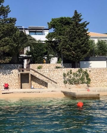 Apartments Haramincic M&B Stara Novalja Exterior photo